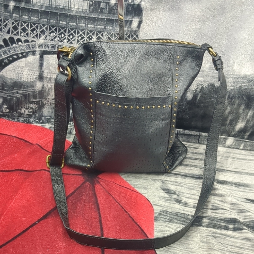 The Sak Ladera Onyx Leather Shoulder Bag